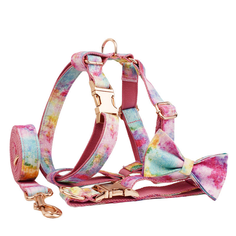 Bronzing Pet Collar Traction Rope On Foundation