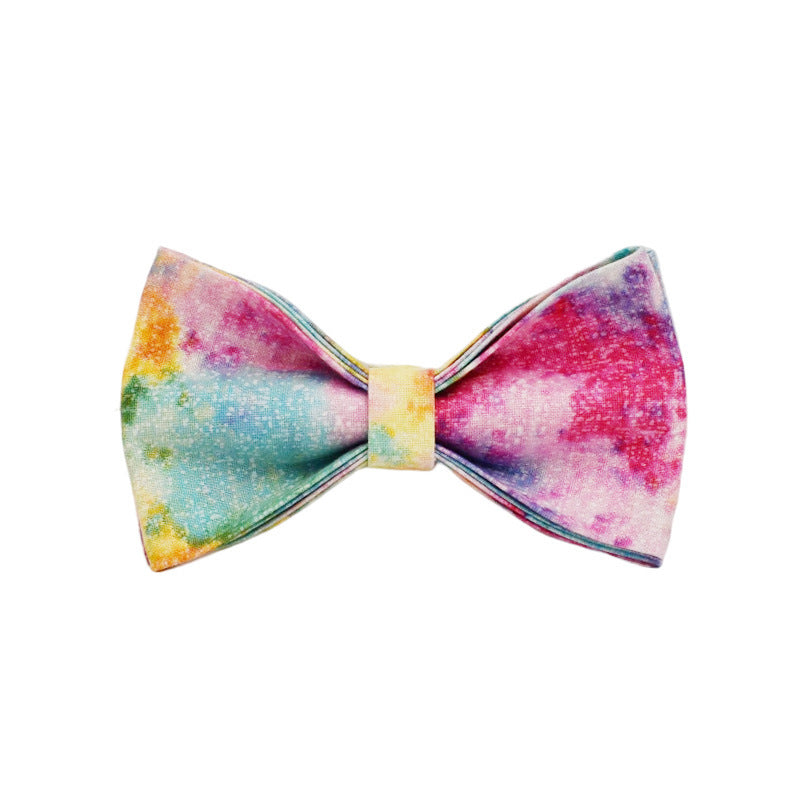 Bronzing Pet Collar Traction Rope On Foundation